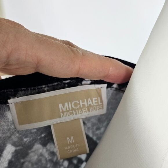 Michael Kors Snake Print Tunic Sz M Sheer Chiffon Trim Flowy Boho High Low - Picture 5 of 6